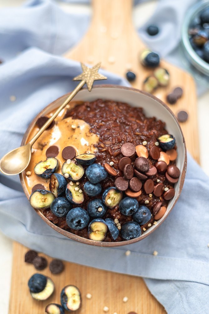 Easy Pantry Recipes: chocolate oatmeal porridge