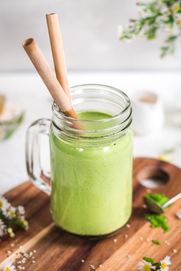 BEST-Matcha-Protein-Latte-delcious-healthy-breakfast-drink-warm-winter-latte-protein-packed-healthy-SO-easy-on-the-go-plantbased-vegan-breakfast-1 Matcha Protein Latte
